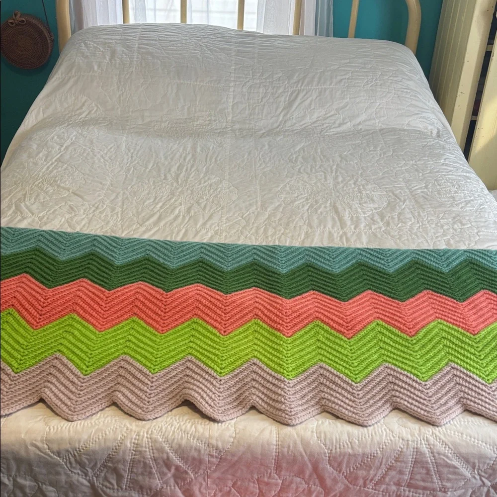 Handmade Crocheted Wool Chevron Afghan Blanket Throw